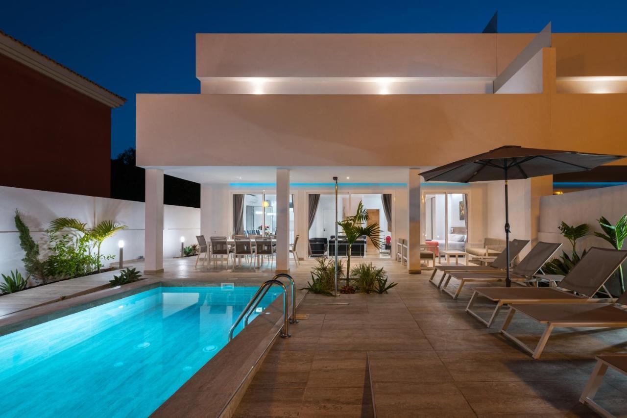 Villa Deluxe Suites Maspalomas Maspalomas  Exterior photo